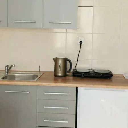 아파트 Peaceful And Relaxing Studio In The Center